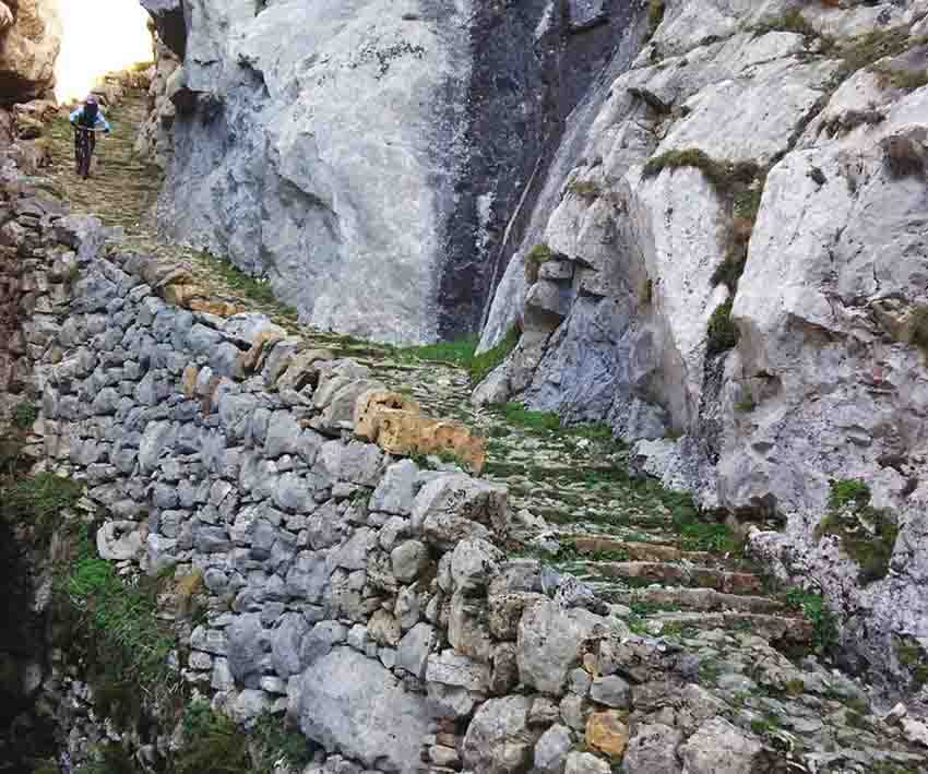 travelbikecz enduro mtb trip